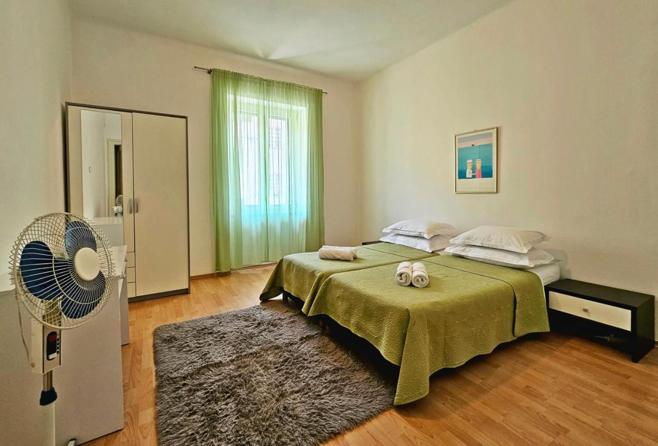 Apartment Nina Marie Split Exteriör bild