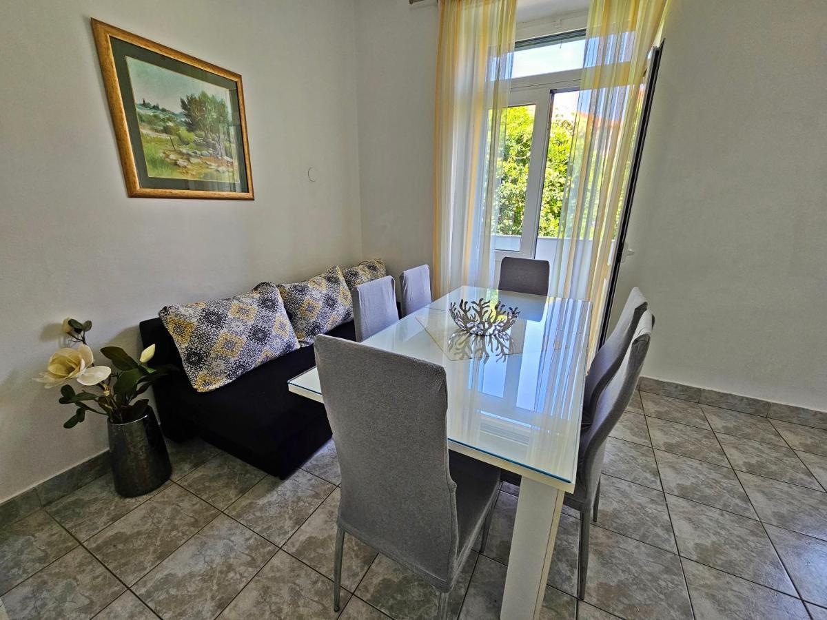 Apartment Nina Marie Split Exteriör bild